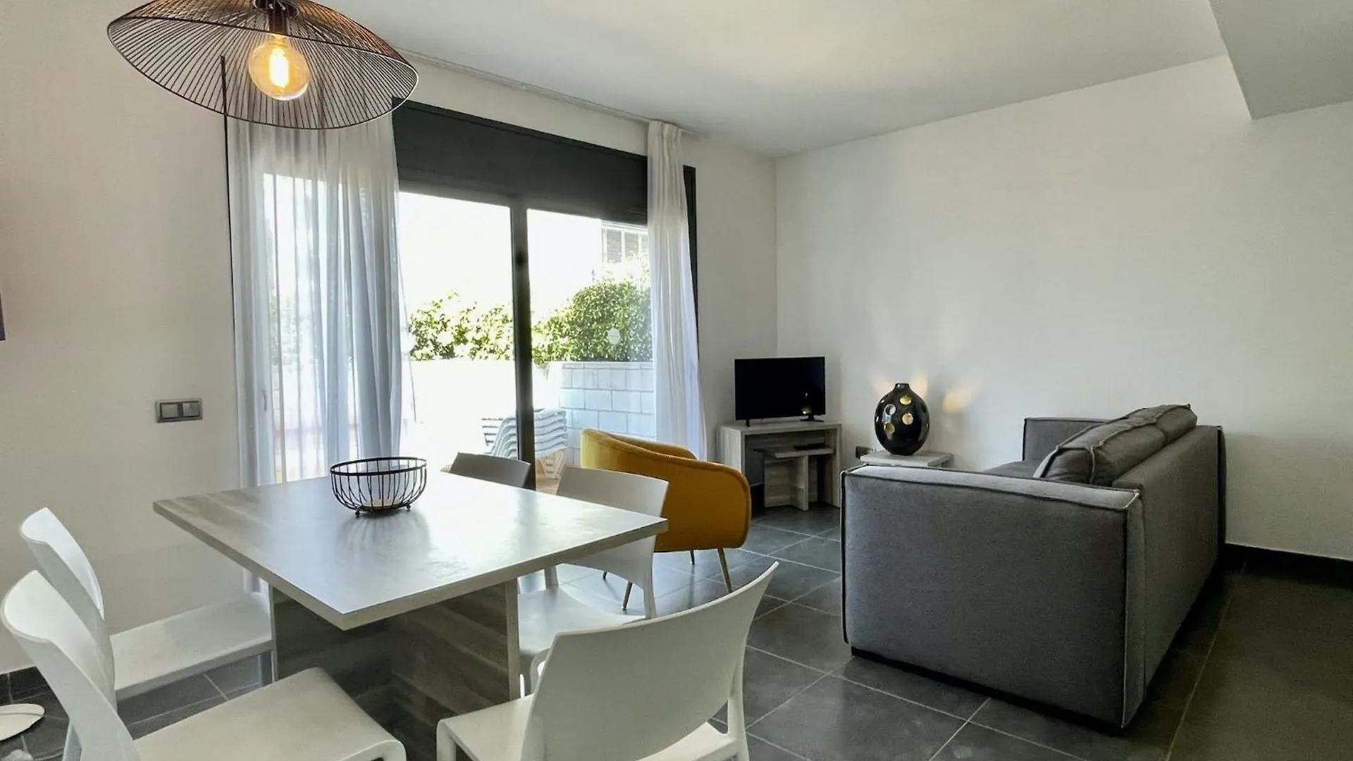 Darsena Con Terraza Apartment L'Estartit Spain